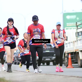 Runner Photo 6008750