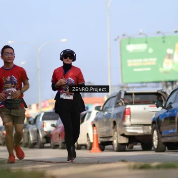 Runner Photo 6008765