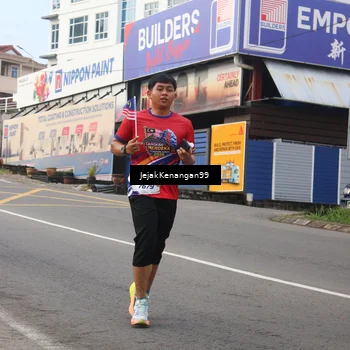 Runner Photo 6008768
