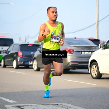 Runner Photo 6008770
