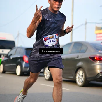 Runner Photo 6008773
