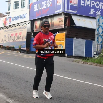 Runner Photo 6008775