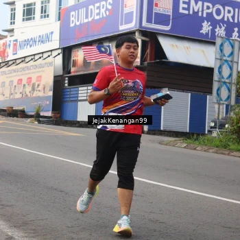 Runner Photo 6008786