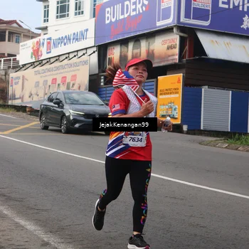 Runner Photo 6008807
