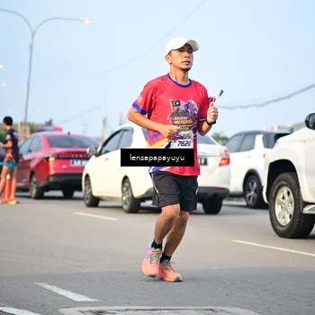 Runner Photo 6008808