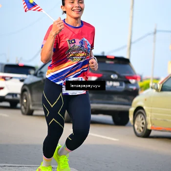 Runner Photo 6008811