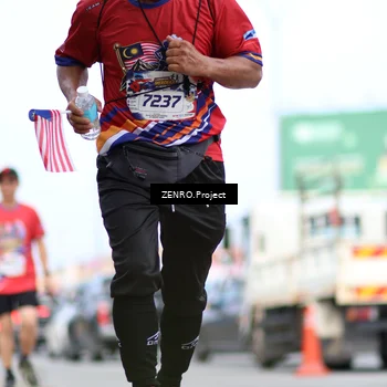 Runner Photo 6008813