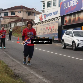Runner Photo 6008817