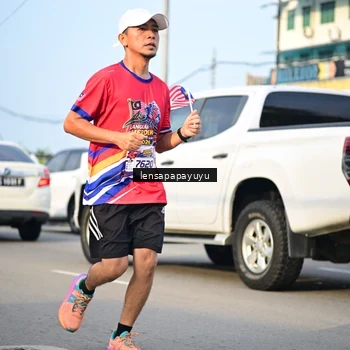 Runner Photo 6008821