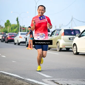 Runner Photo 6008824