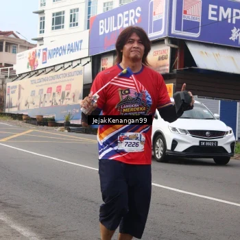 Runner Photo 6008841