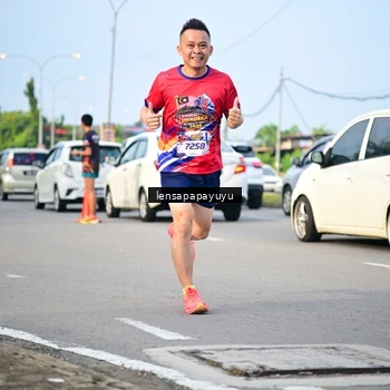 Runner Photo 6008842