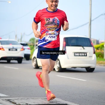 Runner Photo 6008847