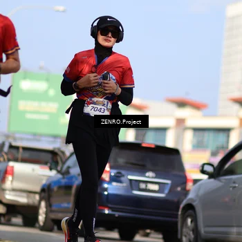 Runner Photo 6008848