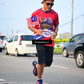 Runner Photo 6008849