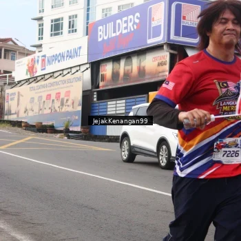 Runner Photo 6008853