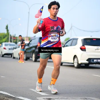Runner Photo 6008858