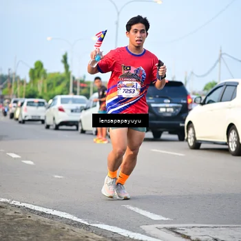 Runner Photo 6008862