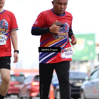 Runner Photo 6008867