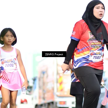 Runner Photo 6008881