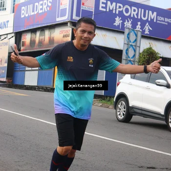 Runner Photo 6008972