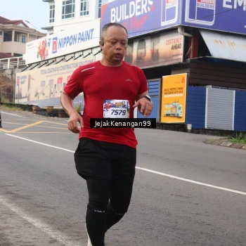 Runner Photo 6009033