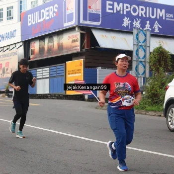 Runner Photo 6009075