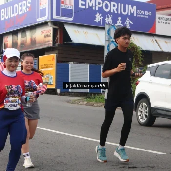 Runner Photo 6009077