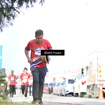 Runner Photo 6009113