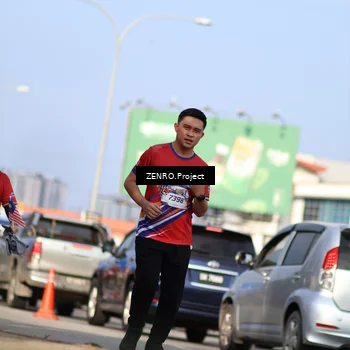 Runner Photo 6009125