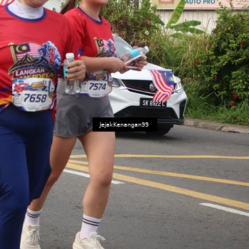 Runner Photo 6009132