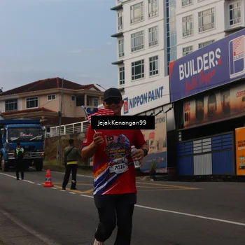 Runner Photo 6009197