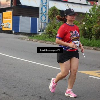 Runner Photo 6009207