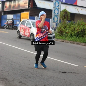 Runner Photo 6009215