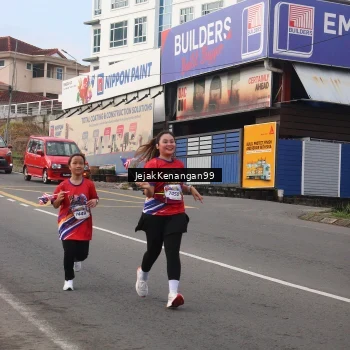 Runner Photo 6009261
