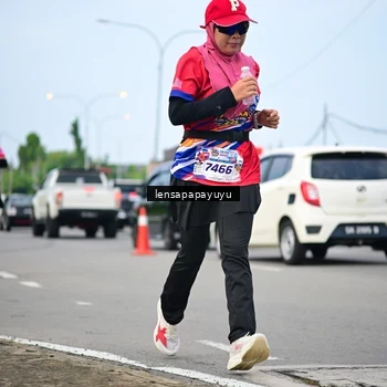 Runner Photo 6009286
