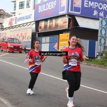 Runner Photo 6009290