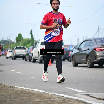 Runner Photo 6009309