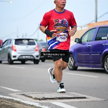 Runner Photo 6009329