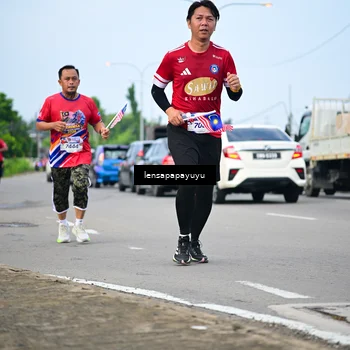 Runner Photo 6009334