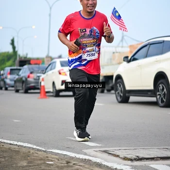 Runner Photo 6009353
