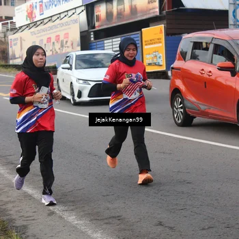 Runner Photo 6009363