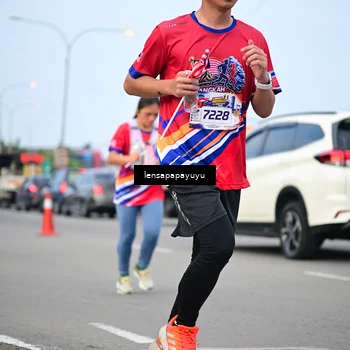 Runner Photo 6009365
