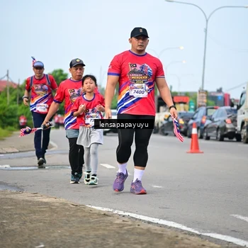 Runner Photo 6009370