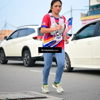 Runner Photo 6009371