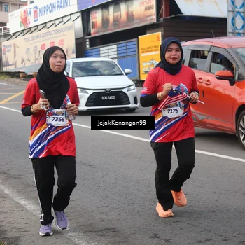 Runner Photo 6009376