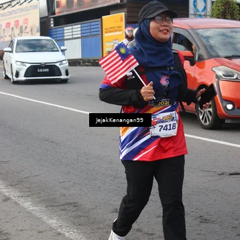 Runner Photo 6009379