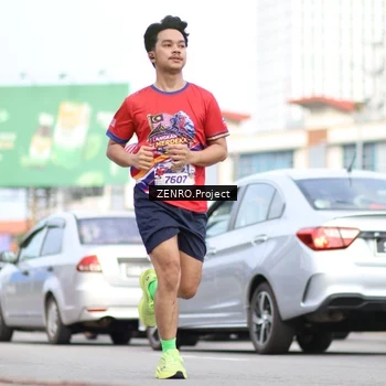 Runner Photo 6009387