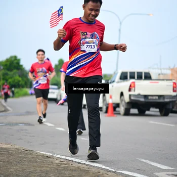 Runner Photo 6009395
