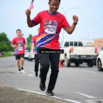 Runner Photo 6009399